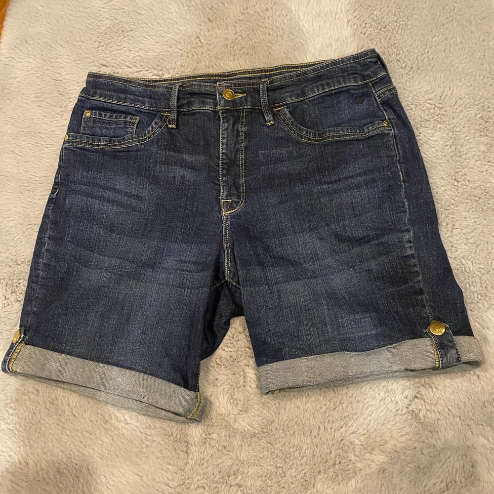 Tommy Hilfiger Bermuda Denim High Rise Shorts Dark wash